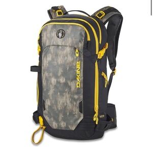 Dakine Poacher 32L Ski Backpack